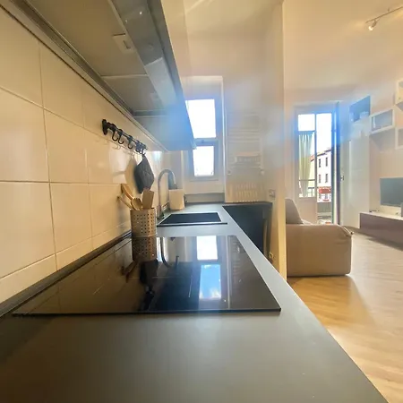 Apartamento Palma Home, Elegante E Spaziosa Nel Cuore Della Di Milano, Con Metropolitana M1 Gambara Milão
