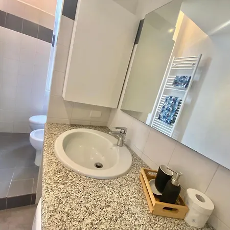 Palma Home, Elegante E Spaziosa Nel Cuore Della Di Milano, Con Metropolitana M1 Gambara Milão