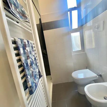 Apartamento Palma Home, Elegante E Spaziosa Nel Cuore Della Di Milano, Con Metropolitana M1 Gambara *